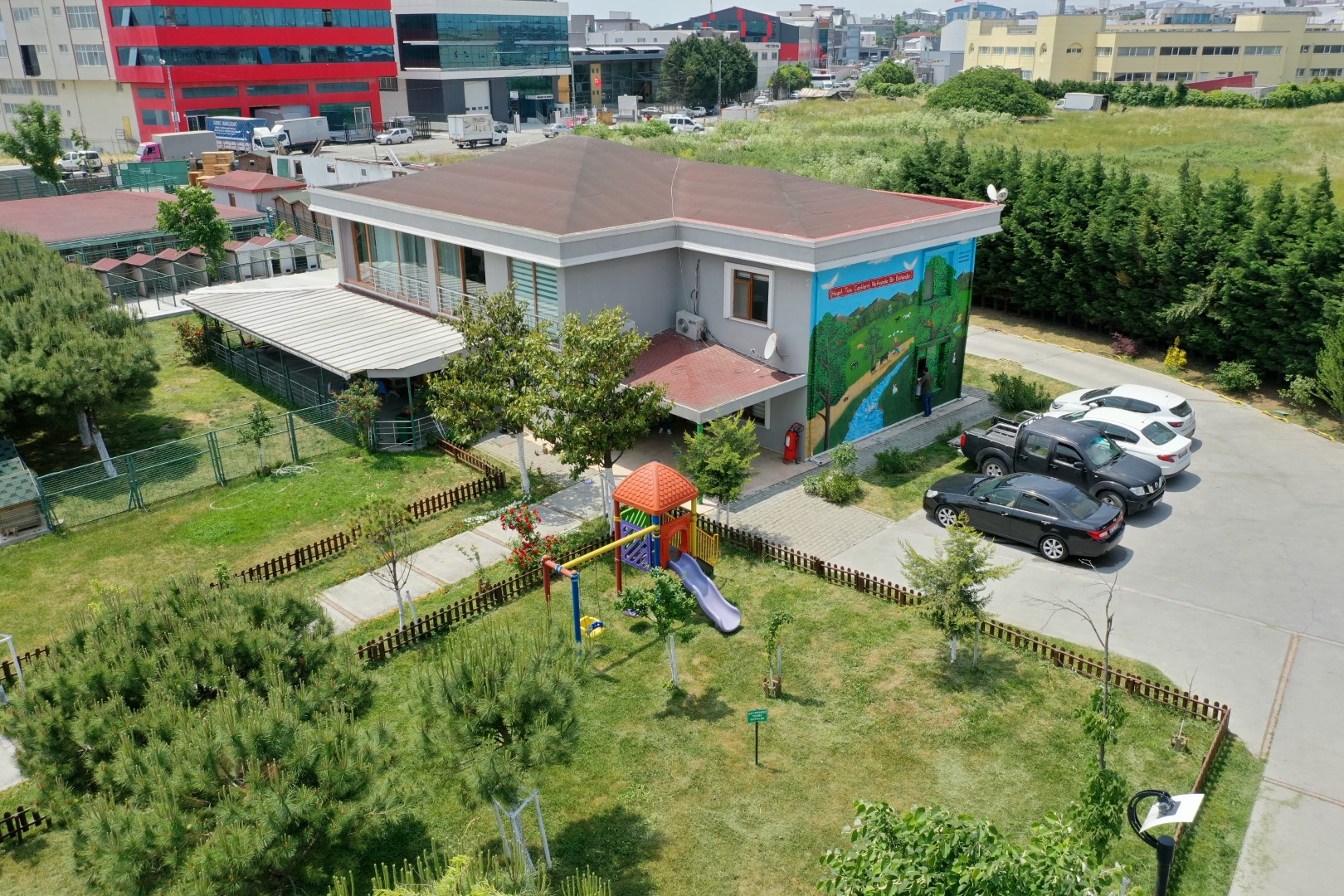 ESENYURT HAYVAN BARINAĞI