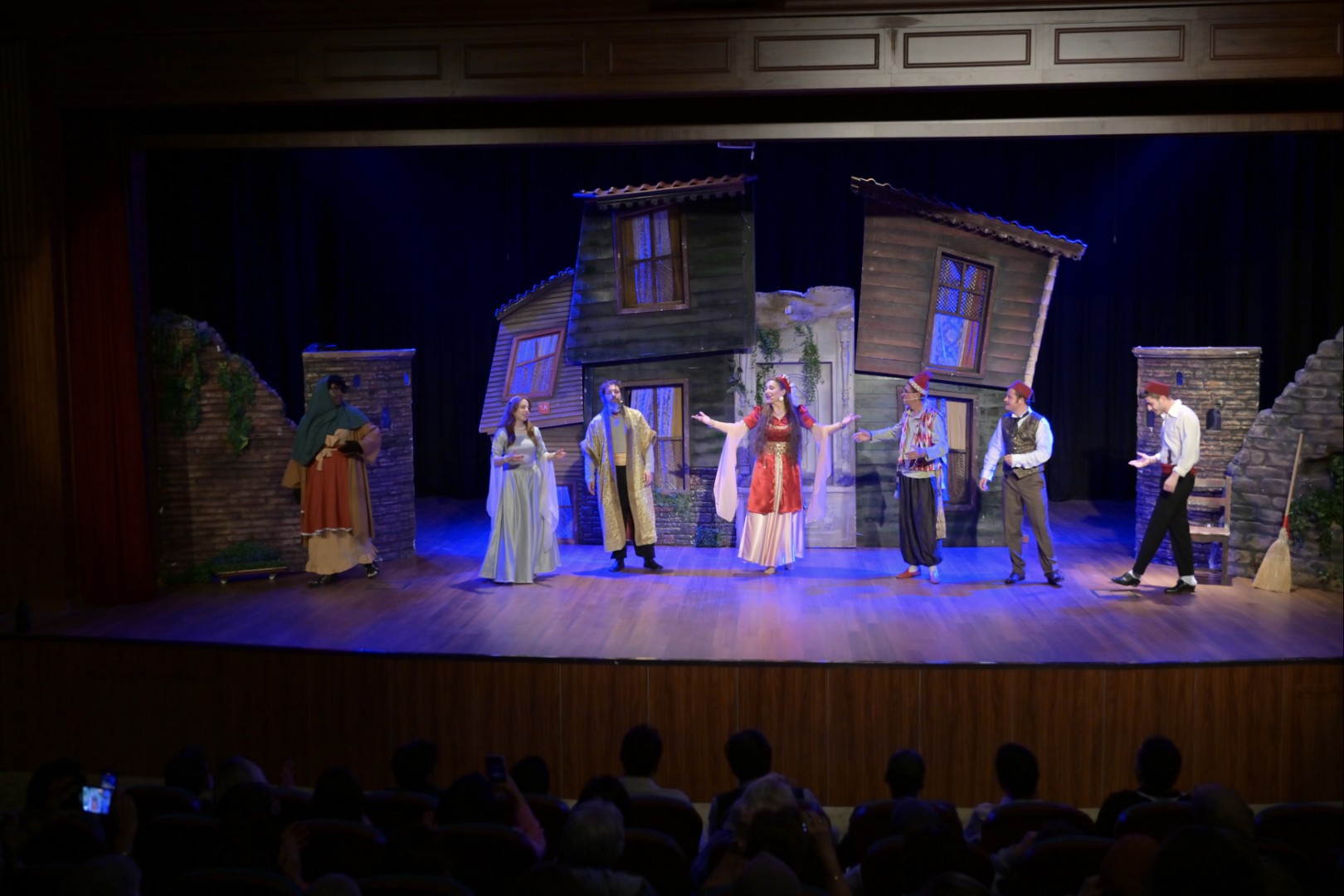 “Seyr-i Temaşa” Esenyurtlularla Buluştu