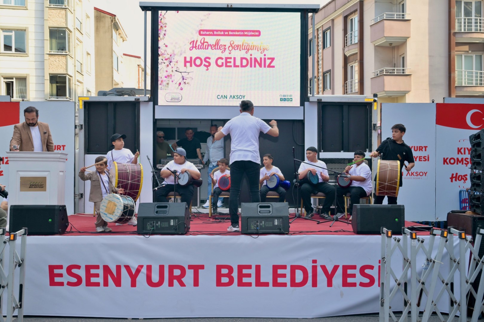 Baharın Müjdecisi Hıdırellez Esenyurt’ta Coşkuyla Karşılandı 