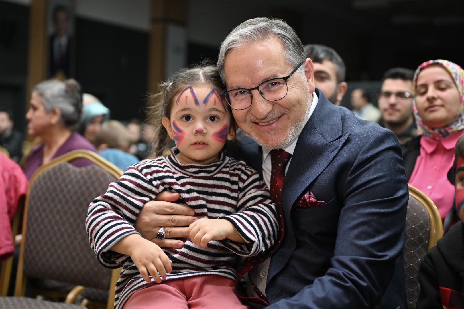 Prof. Dr. Mustafa Karataş Esenyurtlularla Ramazan Etkinliğinde Buluştu